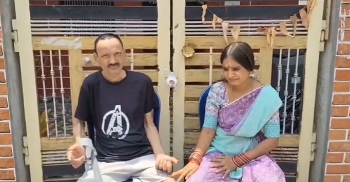 సిరిసిల్ల జిల్లాలో రికవరీ ఏజంట్ల దుర్మార్గం..